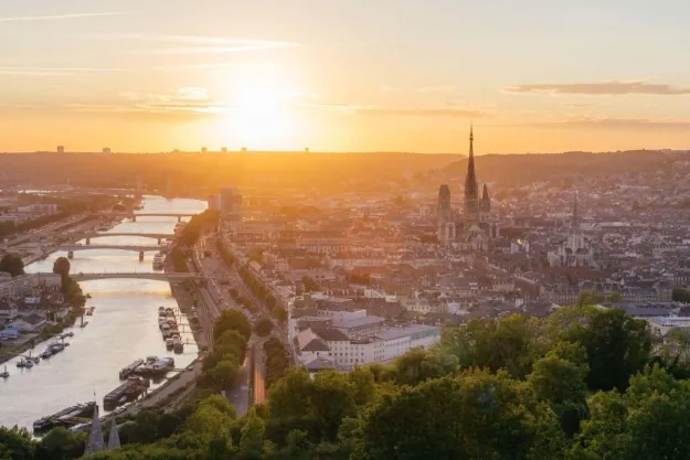 Aperçu de la ville de Rouen Apercu-de-la-ville-de-Rouen